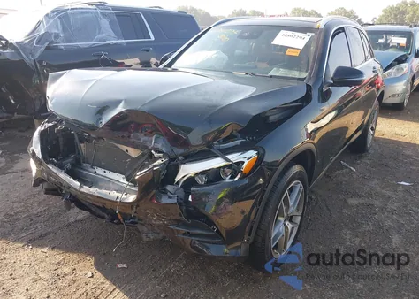 2019 Mercedes-Benz Glc 300 4Matic z USA, uszkodzony, nr VIN WDC0G4KB0KV174877